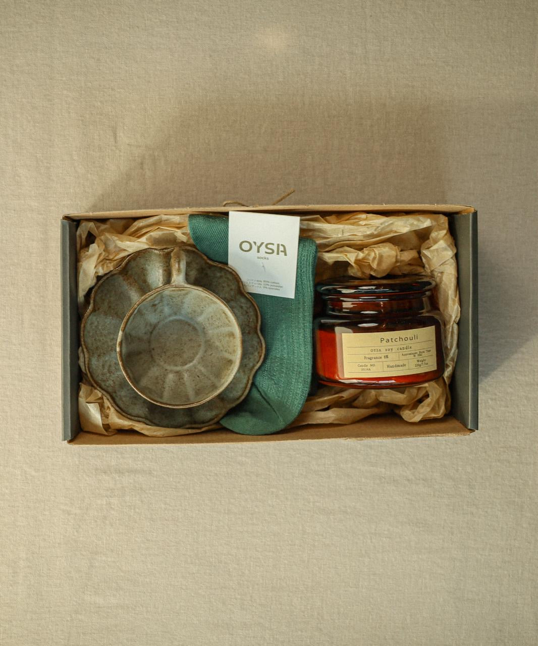 هدية عتيق وشمعة