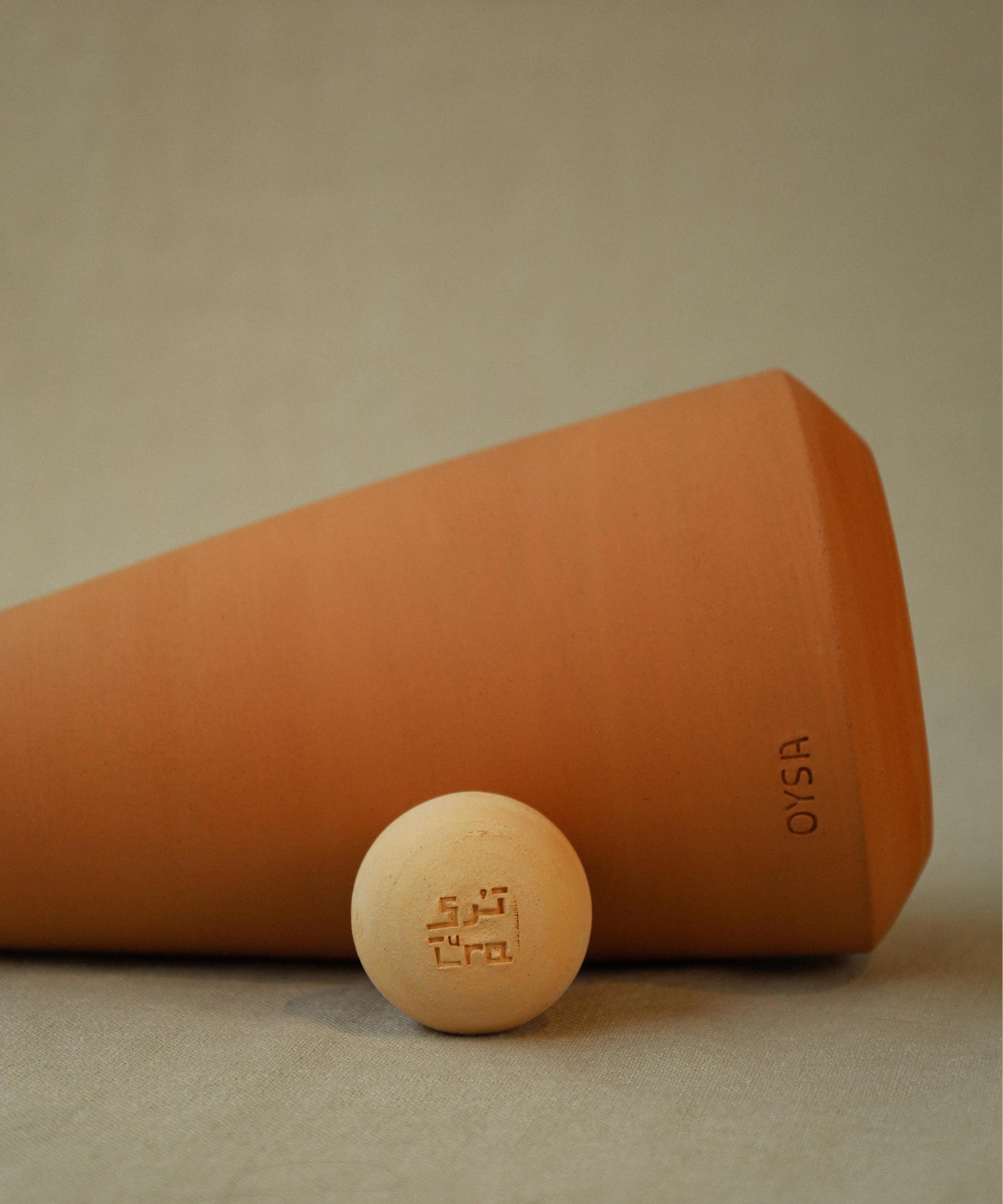 OYSA x TURA Clay Bottle – Handmade Terracotta Water Jar