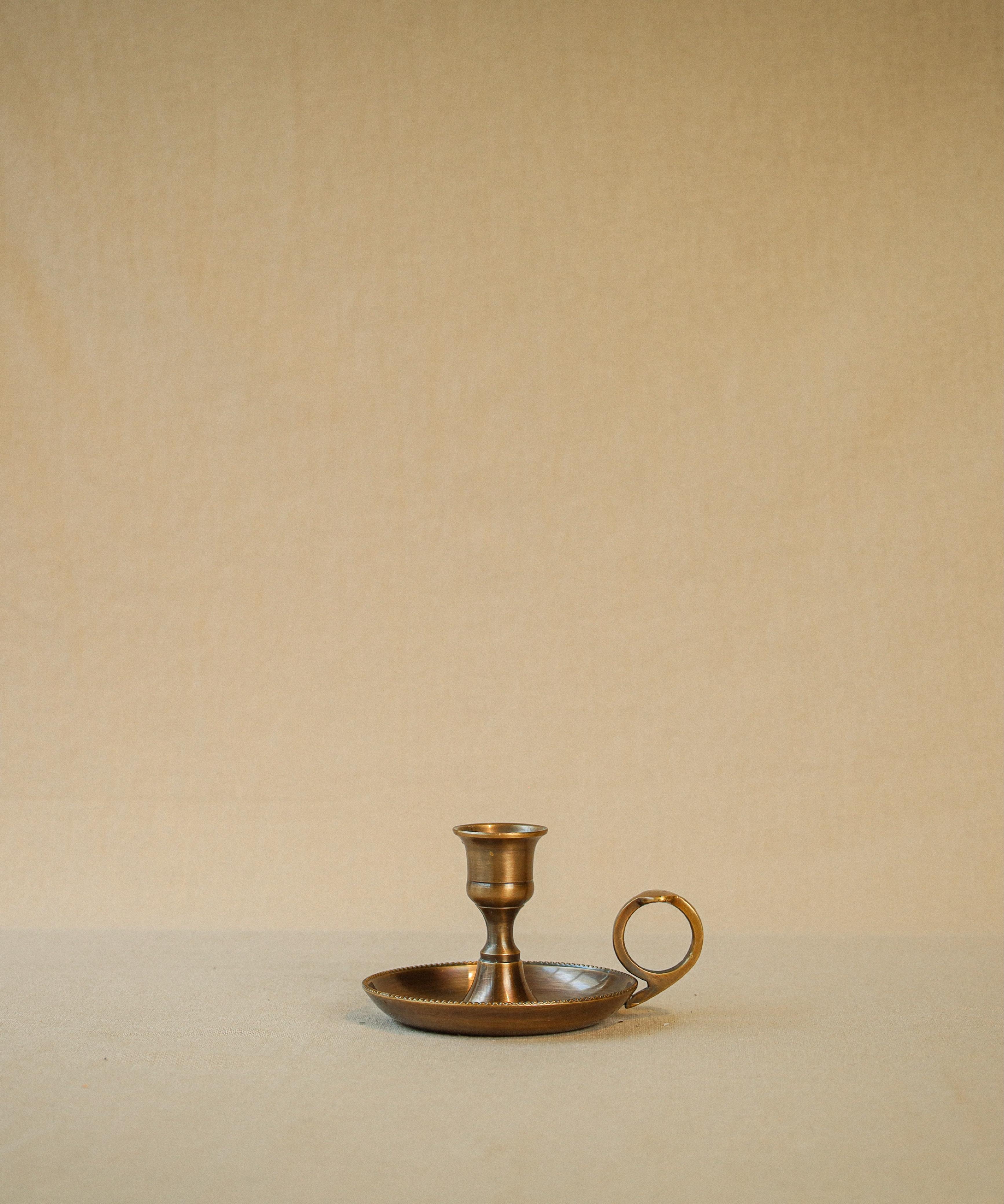 حامل شموع نحاسي